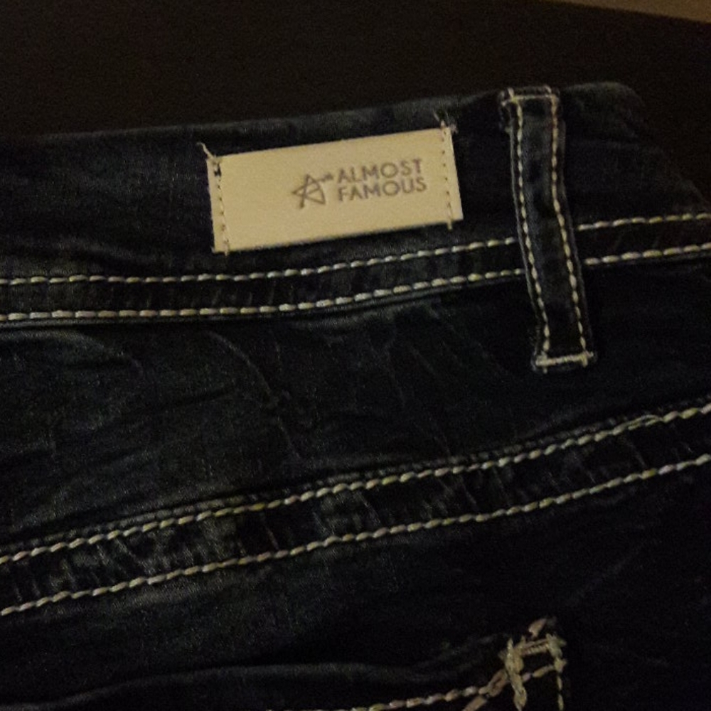 Almost Famous Junior Denim Shorts - Picture 7 of 11